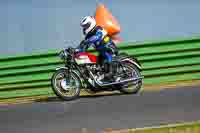 Vintage-motorcycle-club;eventdigitalimages;mallory-park;mallory-park-trackday-photographs;no-limits-trackdays;peter-wileman-photography;trackday-digital-images;trackday-photos;vmcc-festival-1000-bikes-photographs